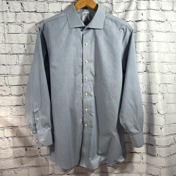 Brooks Brothers Button Down Mens Shirt Size 16 1/2- 2/3 - Picture 2 of 9